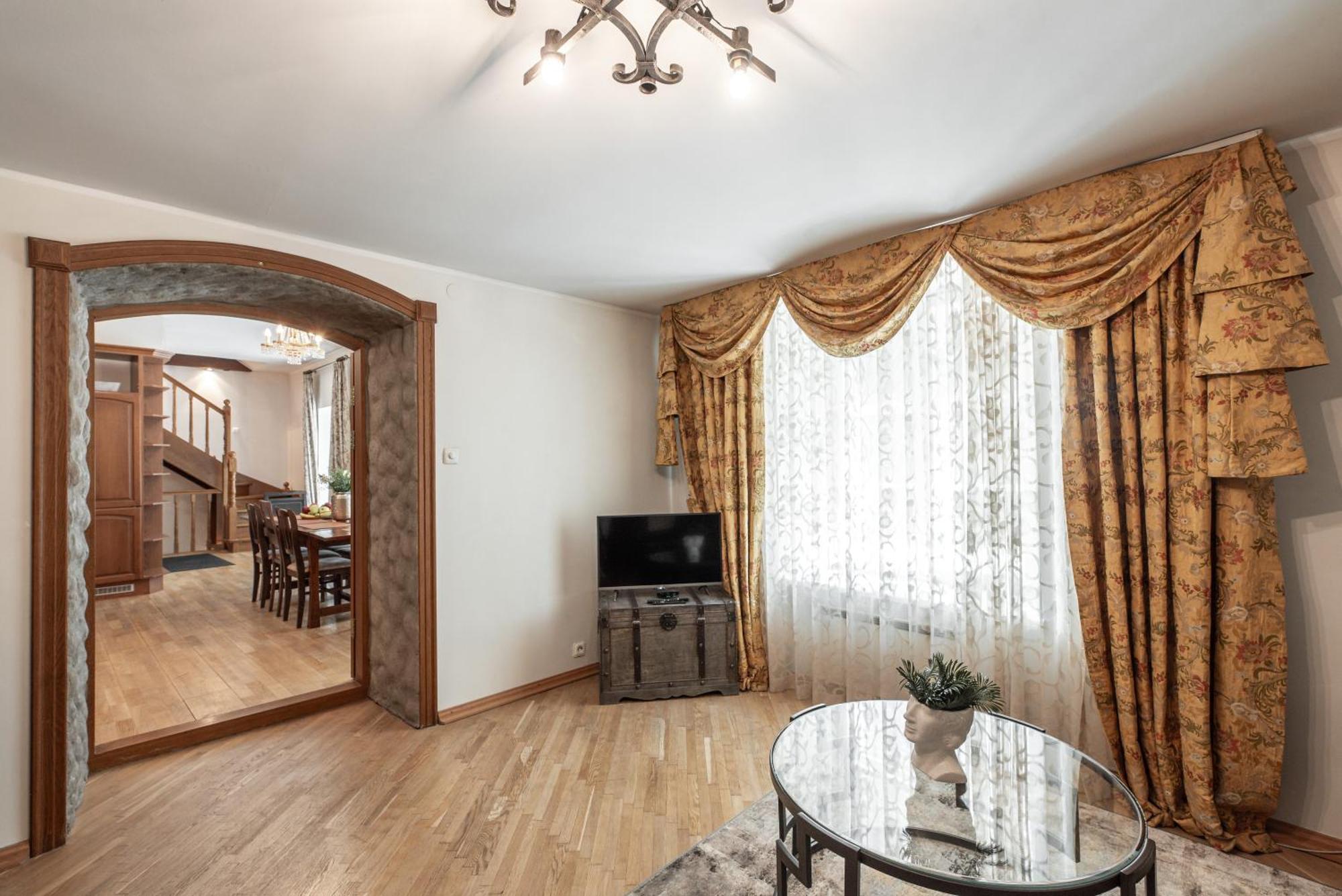 Airhome - Old Dominican Monastery Talin Exterior foto