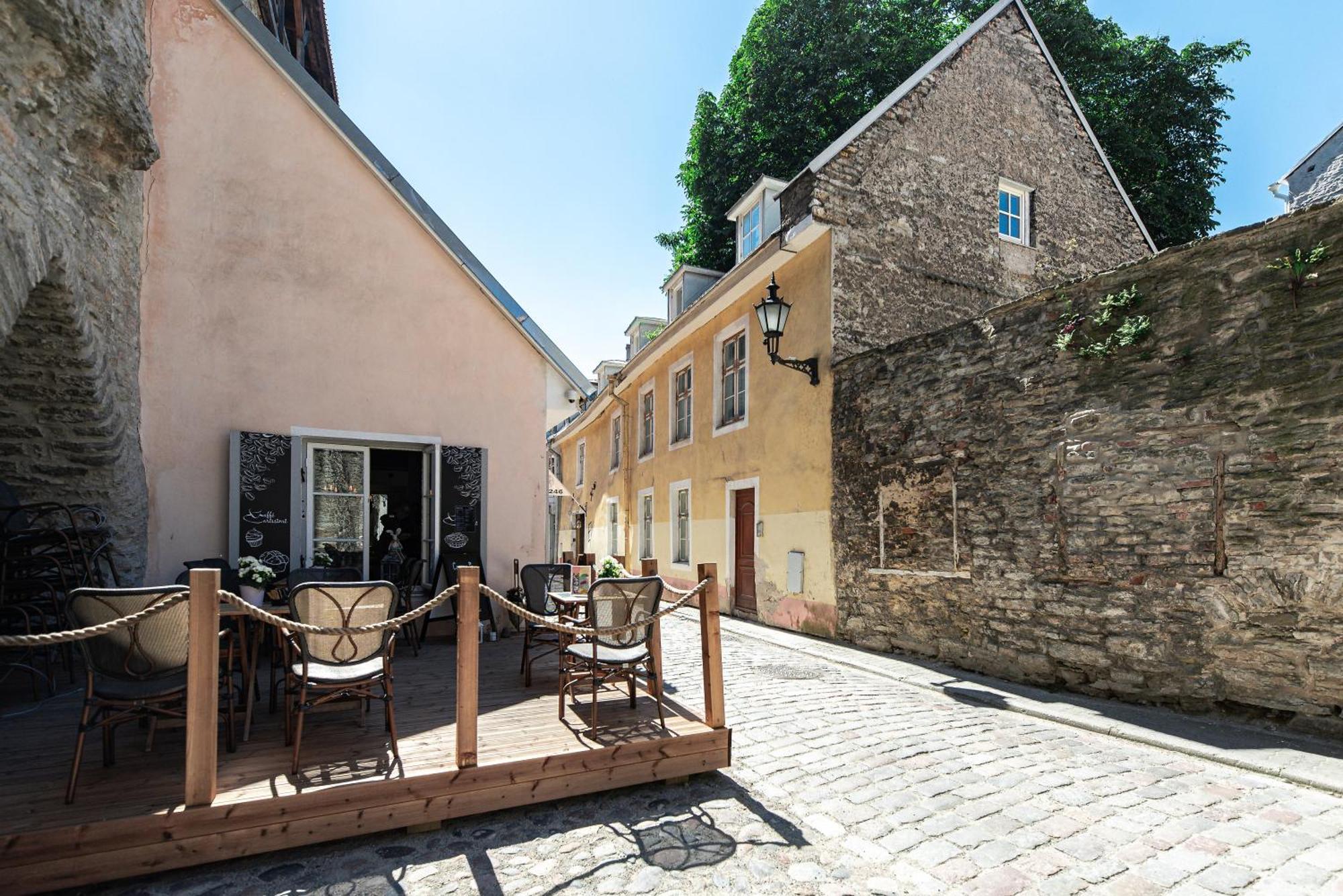 Airhome - Old Dominican Monastery Talin Exterior foto